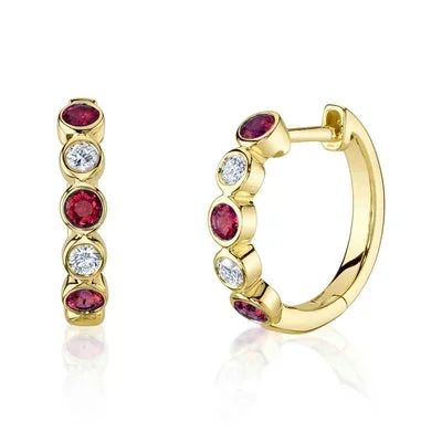 0.16CT DIAMOND & 0.48CT RUBY BEZEL HUGGIE EARRING