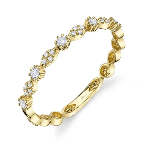 0.16CT DIAMOND BAND