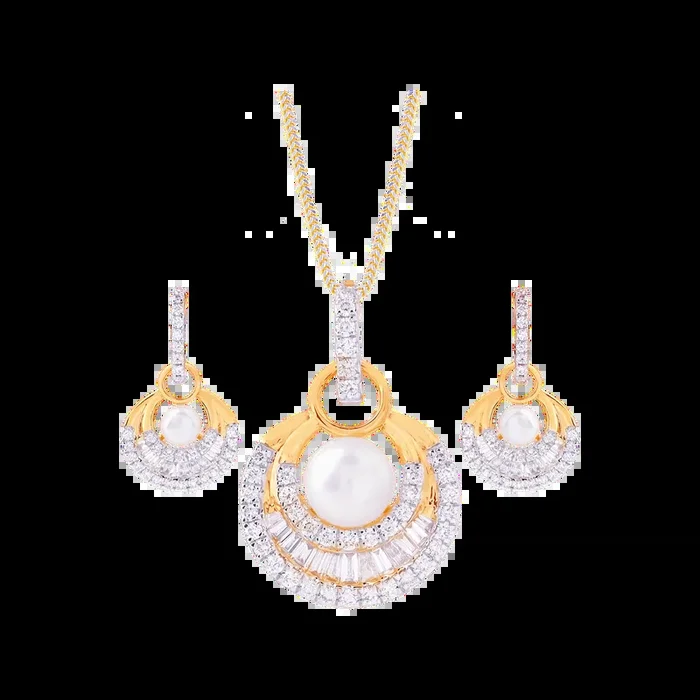 0.80Ct VVS/FG Diamond Pendant Set With Pearl in 18K Gold