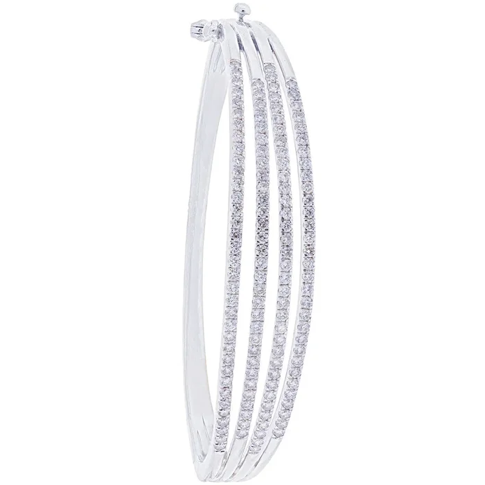 1.95Ct VVS/FG Diamond Bangle-Bracelet in 18K White Gold
