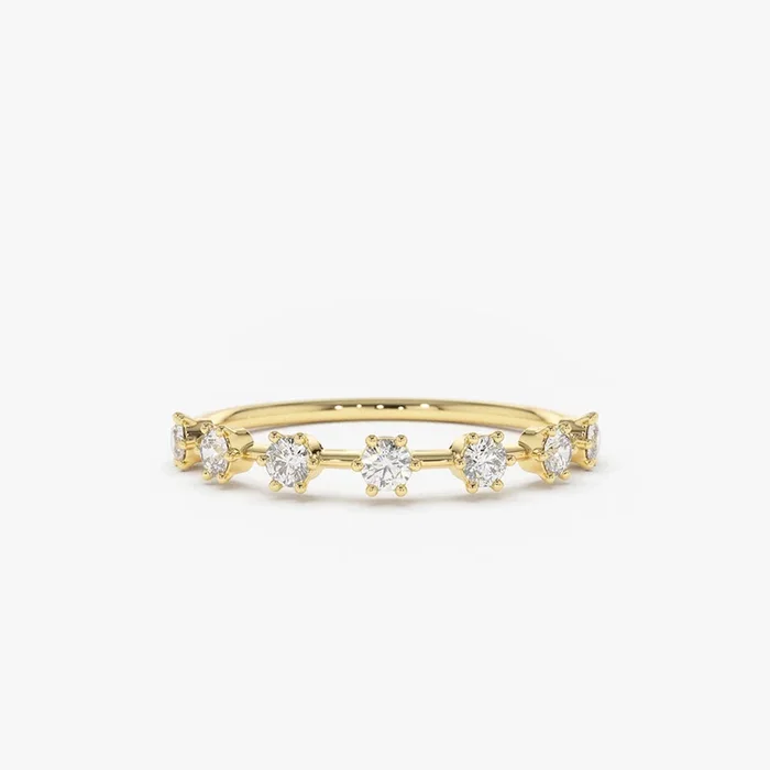 14K Gold 7 Stone Round Diamond Wedding Ring
