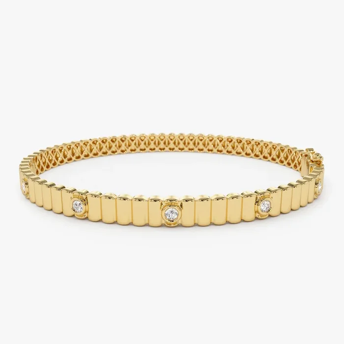 14k Gold Ribbed Diamond Bangle Bracelet