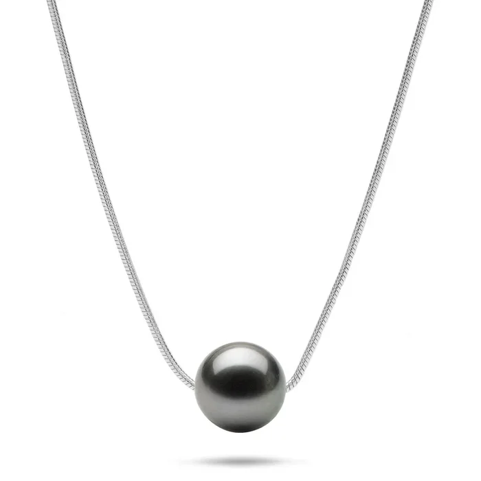 18″ Tahitian Black Pearl Necklace in Sterling Silver