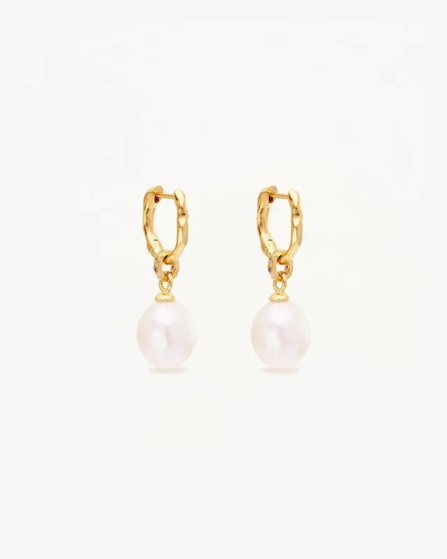 18k Gold Vermeil Embrace Stillness Pearl Hoops