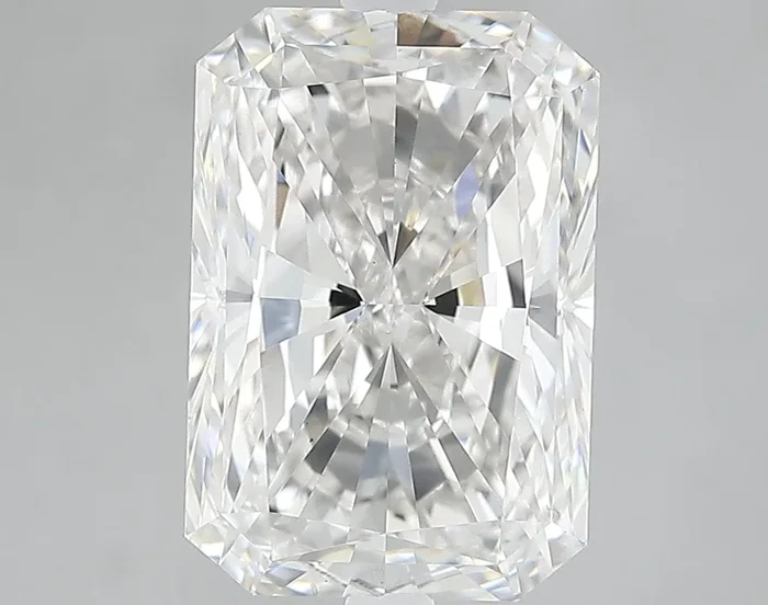 5.02 carat G-VS1 Radiant Cut Lab Grown Diamond