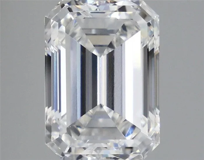 5.33 Carat Emerald Shaped, Ideal Cut, D Color, VS1 Clarity, IGI Certified Lab Grown Diamond