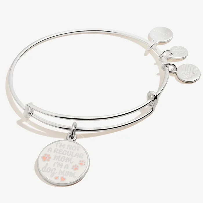 ‘I’m A Dog Mom’ Charm Bangle