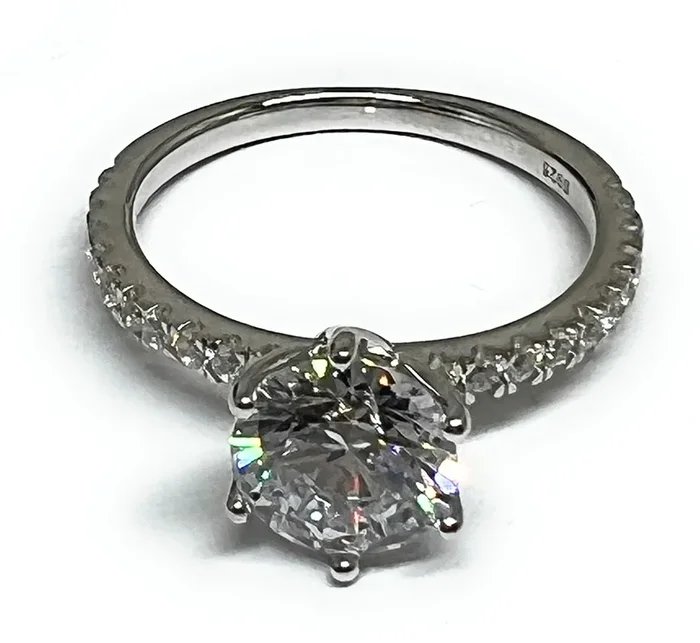 .925 Silver 1.5 Carat CZ Ring (FCS 39)