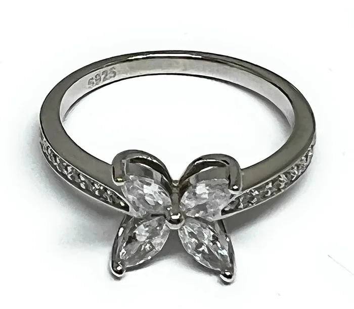 .925 Silver Flower CZ Ring (FCS 38)