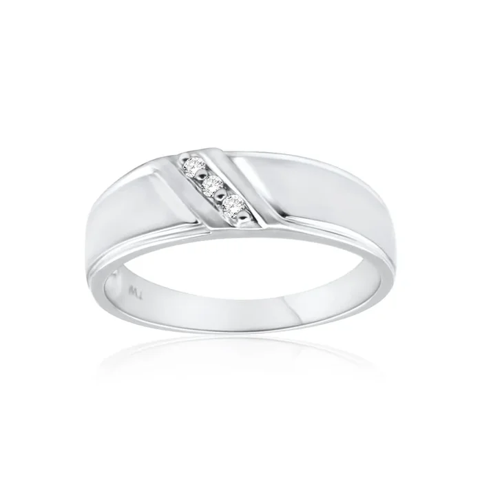 9ct White Gold Diamond Ring Set With 6 Points Diamonds