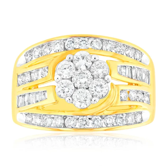 9ct Yellow Gold 2 Carat Diamond Ring with Beautiful Brilliant and Tapered Diamonds