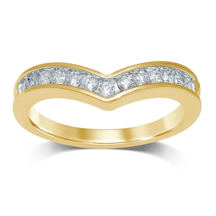 9ct Yellow Gold Contour Diamond Ring with 13 Brilliant Diamonds