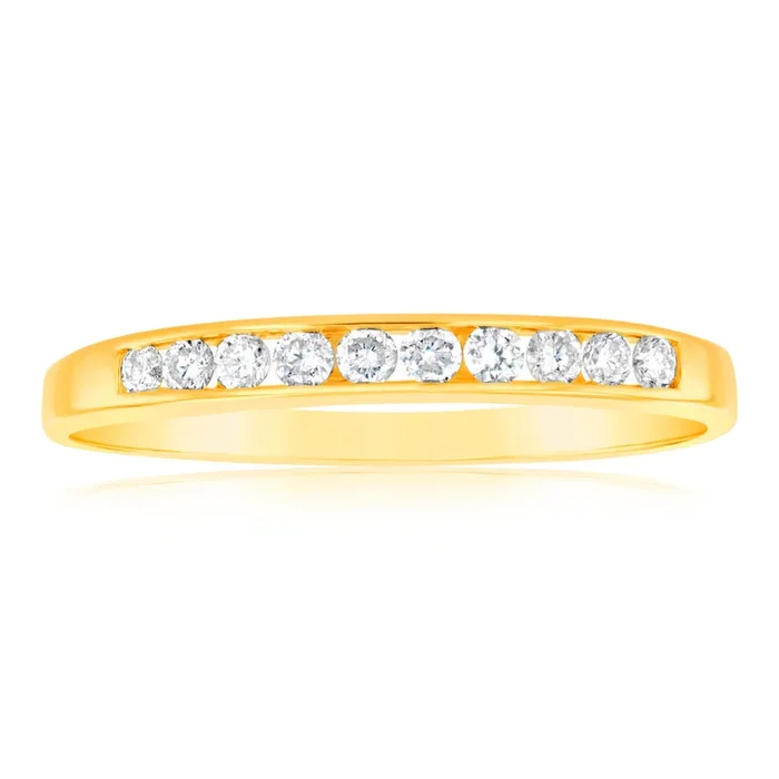 9ct Yellow Gold Divine Diamond Ring