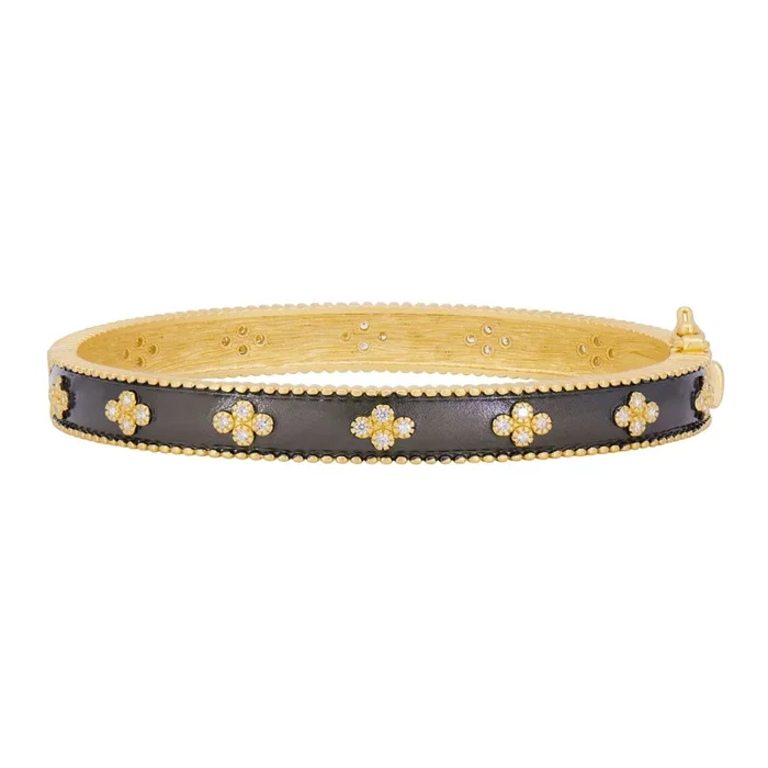 A Clover Stackable Hinge Bracelet