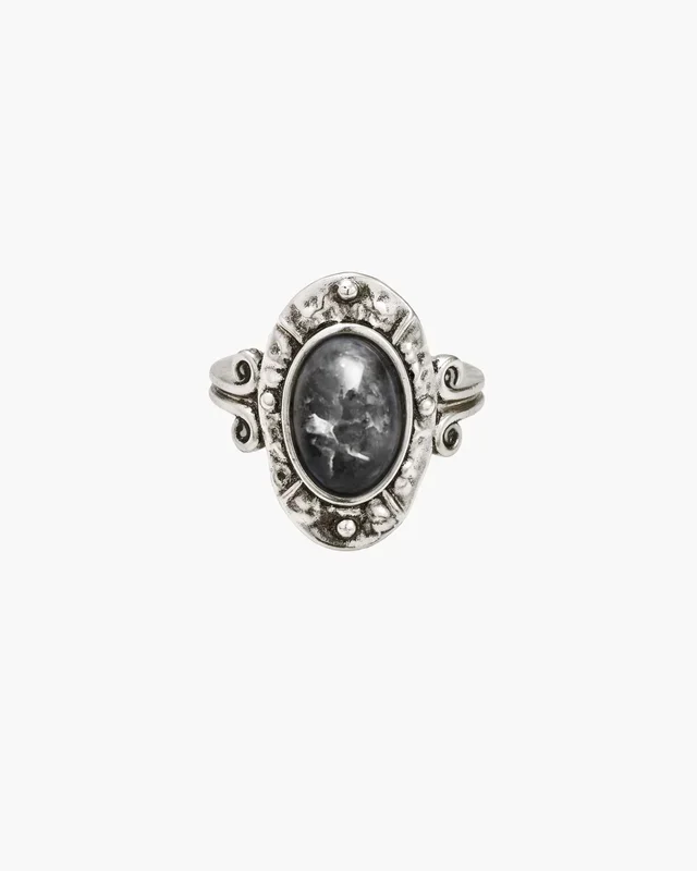 Anello in Agata Muschio Lunar Veil