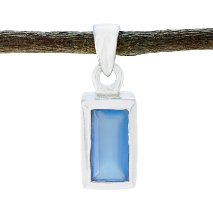 Aqua Chalcedony Delicate German 925 Silver Solitaire Sarah Sophisticated Blue Pendant Jewelry