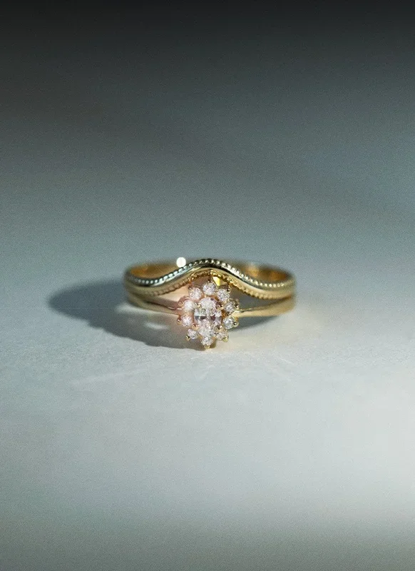 Bir curve’s sister ring 14k gold