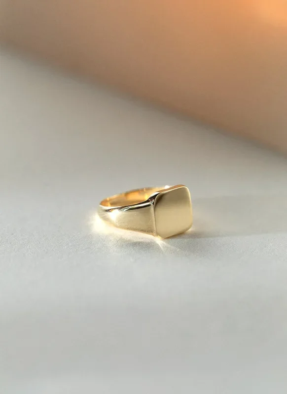Birdie signet ring 14k goud