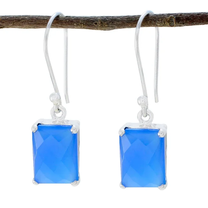 Blue Chalcedony Australian Ivana Solitaire Dangle Blue Silver Earring