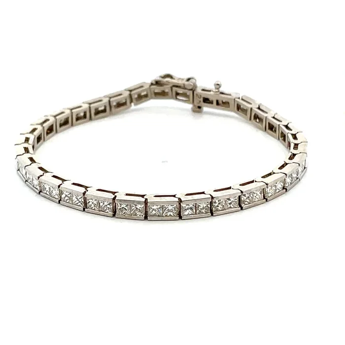 BRACELETS – DIAMOND