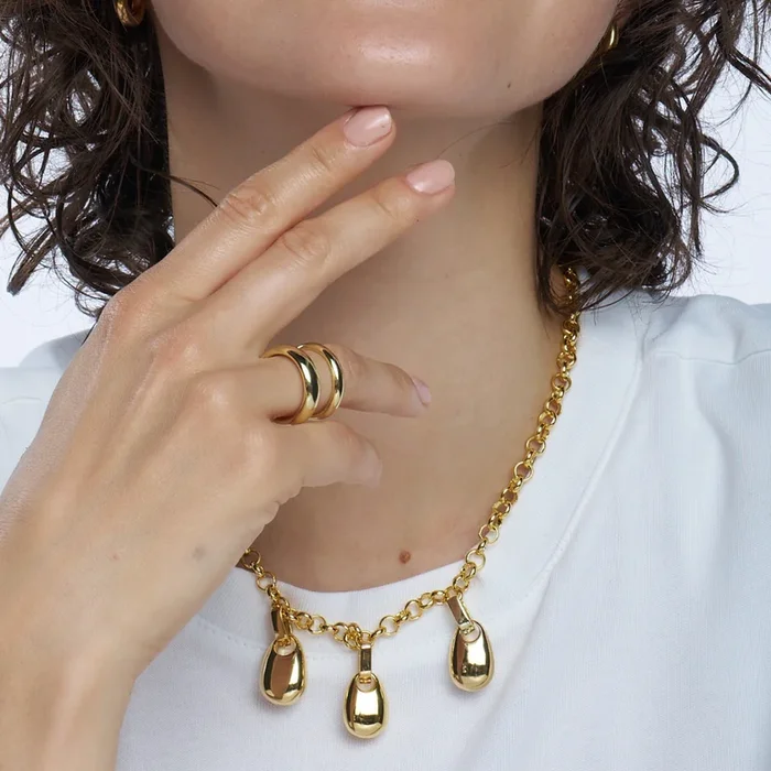Drop Pendant – Light Gold