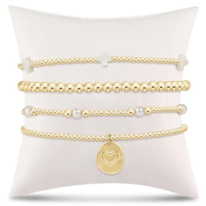 e’s go-to gift stack – off-white small inspire love