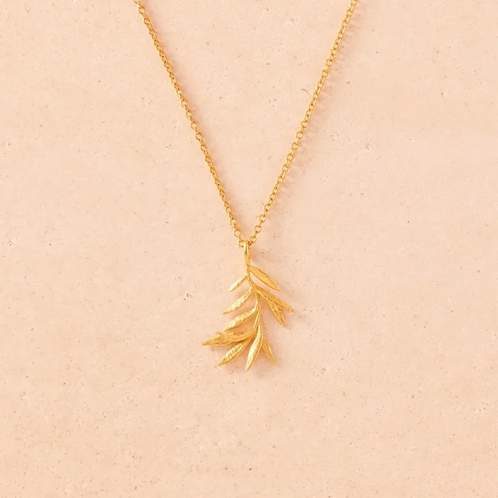 Elaia Necklace
