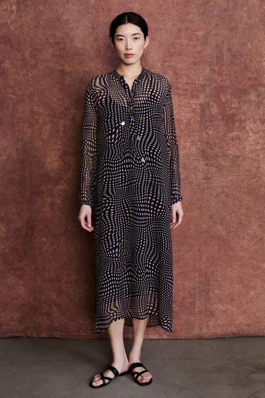 Eloise Dress Blue Warped Plaid