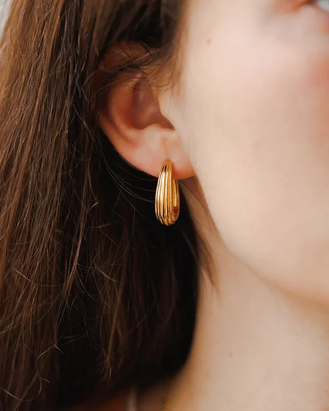 Fluted Hoops