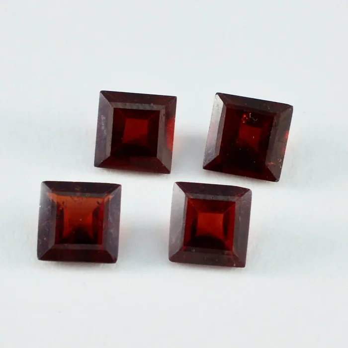 Garnet 1PC Chunky 15×15 MM Square Faceted Red Superior Semi Precious Loose Gemstone