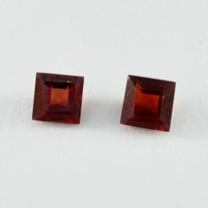 Garnet 1PC Small 8×8 MM Square Faceted Red Luster Semi Precious Loose Gemstones