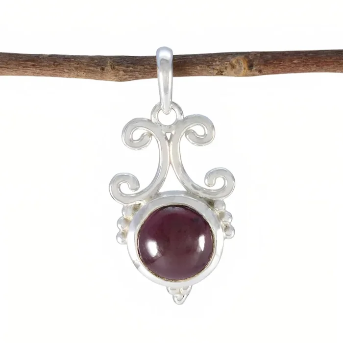 Garnet Dainty Spanish 92.5 Silver Solitaire Chloe valentine Red Pendant Jewellery