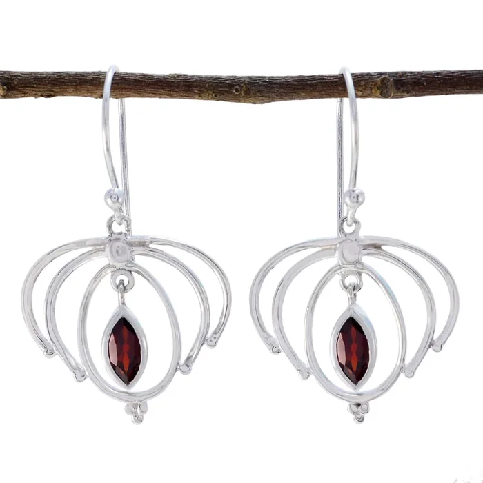 Garnet French Greta Solitaire Dangle Red 92.5 Silver Earring