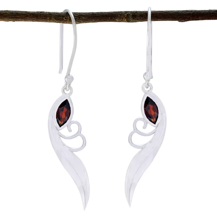 Garnet Middle Eastern Savannah Solitaire Dangle Red Sterling Silver Earring