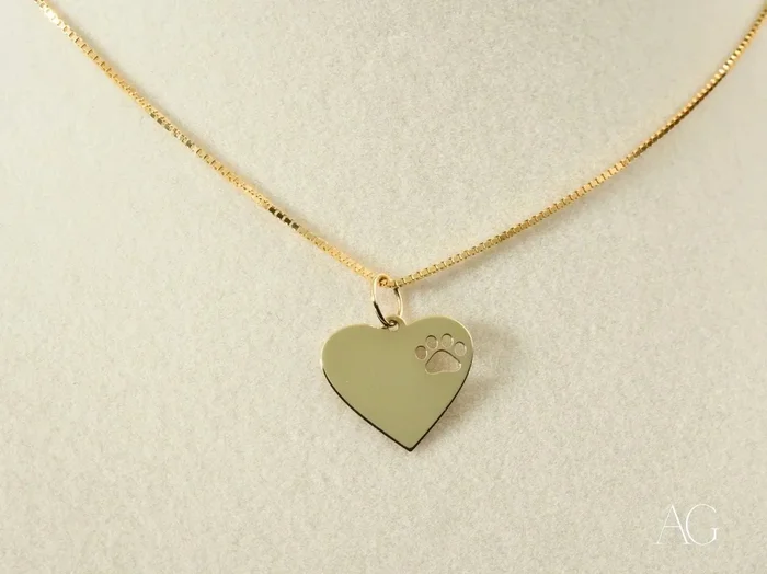 Golden Paws: Pet Lovers Pendant