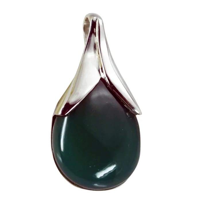 Green Onyx Eye-catching Russian 92.5 Silver Solitaire Giulia valentine Green Pendant Jewellery