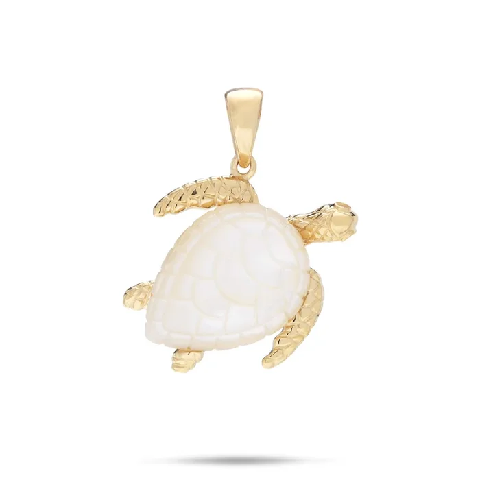 Honu Mother of Pearl Pendant in Gold with Diamonds – 21mm