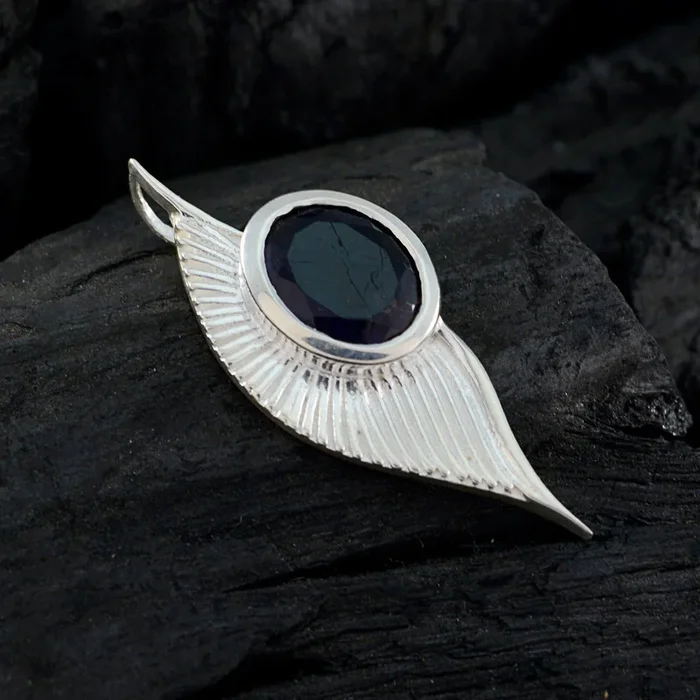 Iolite Whisper-thin Italian Sterling Silver Solitaire Julia Heart Blue Pendant Jewellery