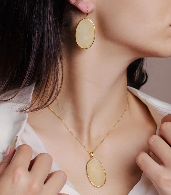 Juego de aretes y collar con gancho colgante ovalado chapado en oro de plata 925 – STS00481