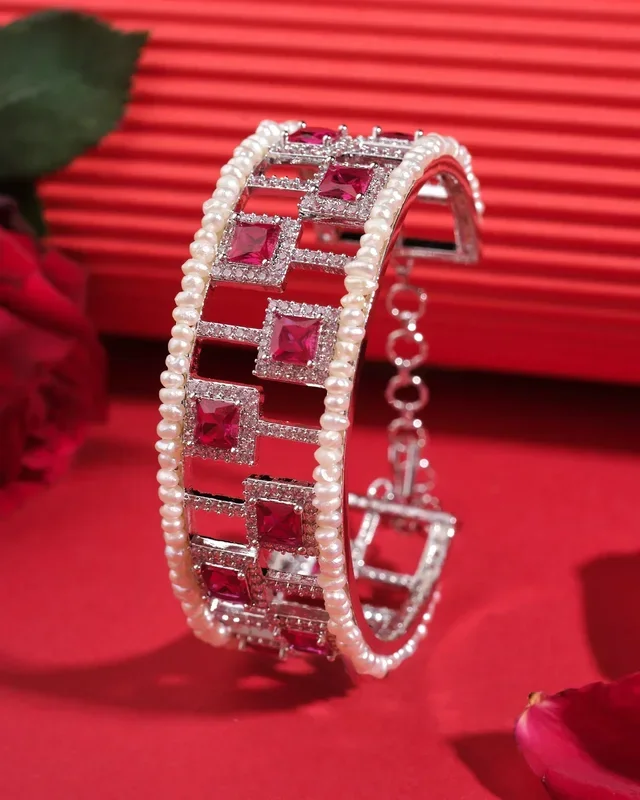Kinaya Sparkle CZ Pearl Bangle
