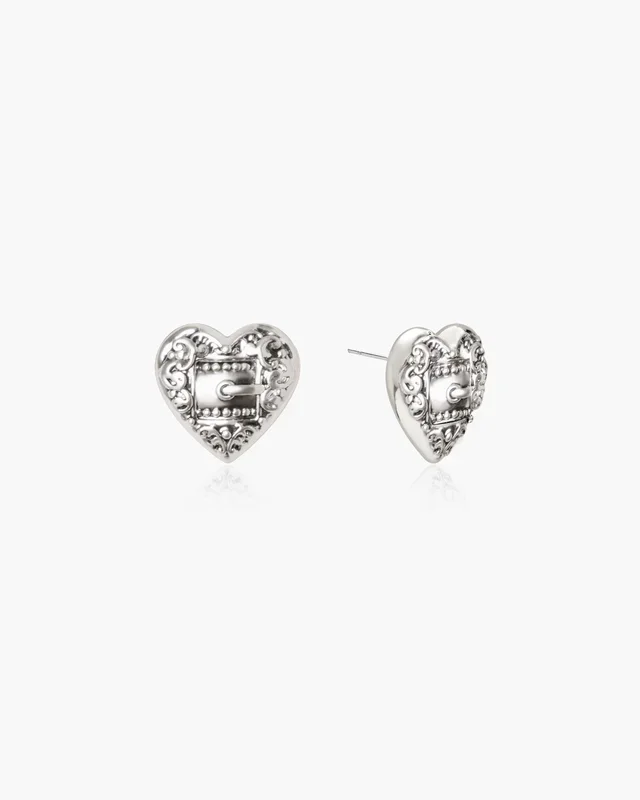 Kolczyki sztyfty Belted Heart w srebrze