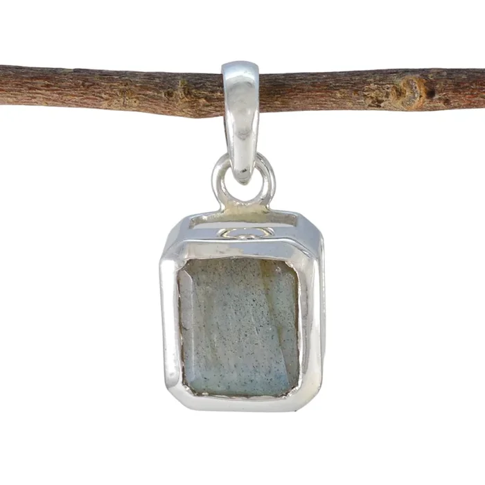 Labradorite Dainty Spanish 92.5 Silver Solitaire Lourdes Engagement Gray Pendant Jewellery