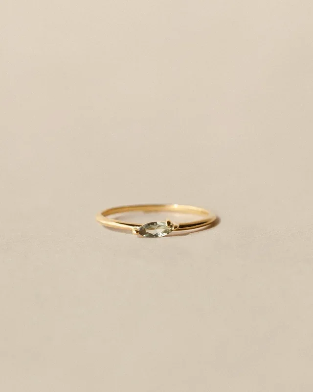 Leaflet Ring