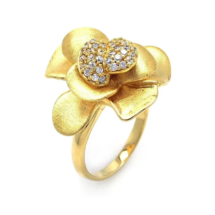 Liquidación – Anillo de plata 925 bañado en oro con pavé de circonitas cúbicas – STR00575