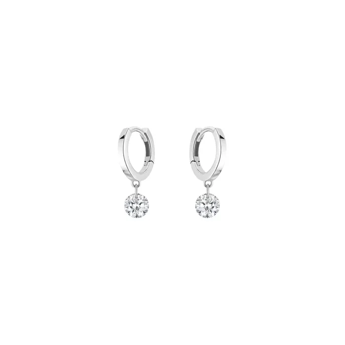 Mini créoles La Brune et La Blonde 360° en or blanc 2 diamants taille brillant 2 x 0,07 carat EA0033WGDI – Lepage