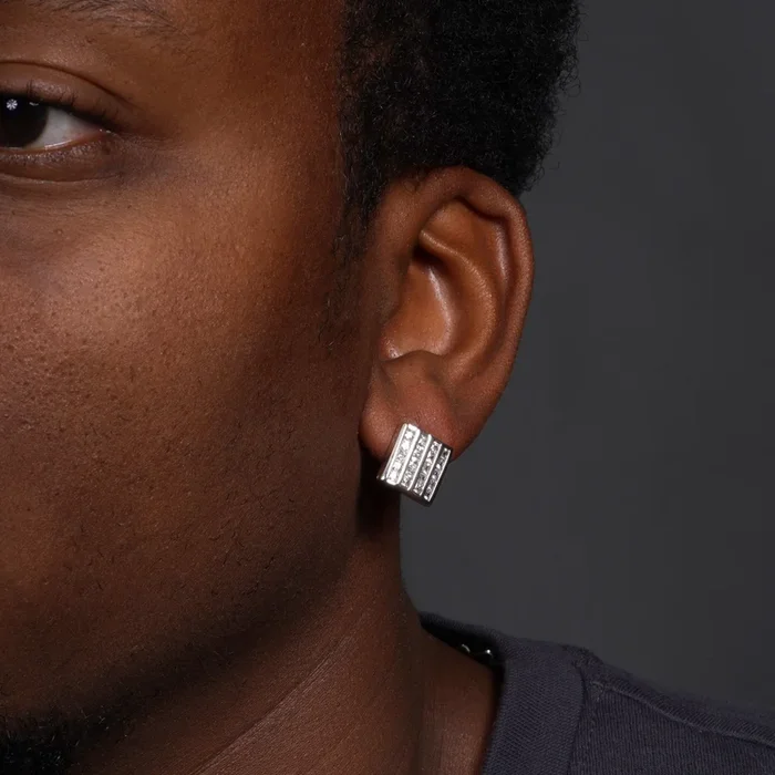 Pendientes de plata de ley 925 rodiada con circonitas cúbicas para hombre – STEM105