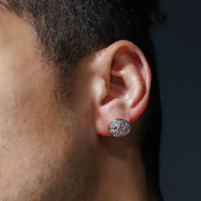Pendientes de plata de ley 925 rodiada con circonitas y hoja de marihuana – STEM066CLR