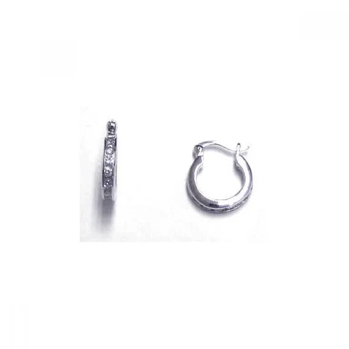 Pendientes tipo argolla con circonita transparente y canal chapado en rodio en plata 925 – AAE00005-10MM