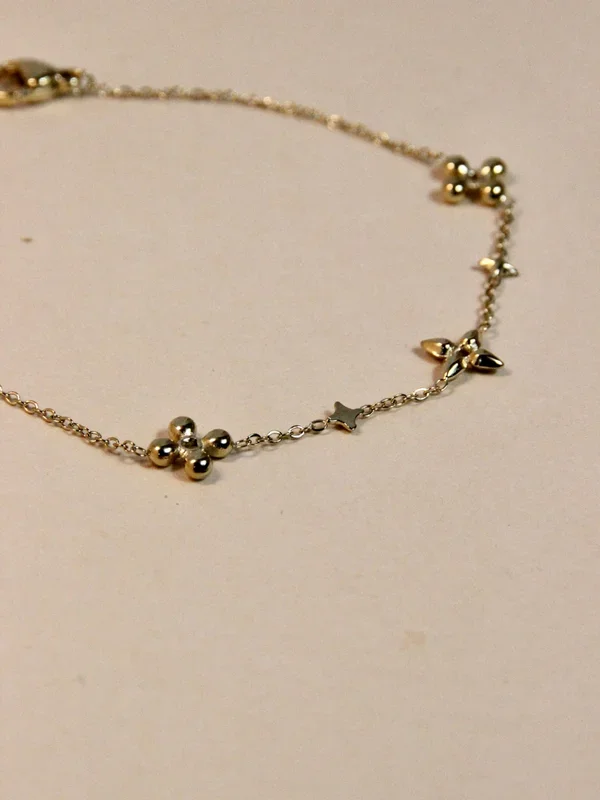 Primavera bracelet – bohemian flower charms