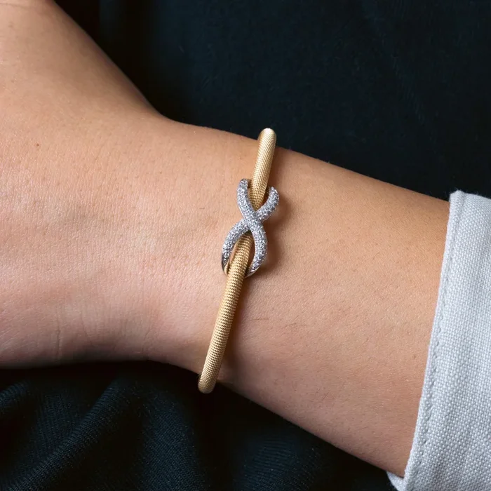 Pulsera italiana con circonita transparente y micro pavé infinito chapada en oro y rodio de plata 925 – ITB00174GP